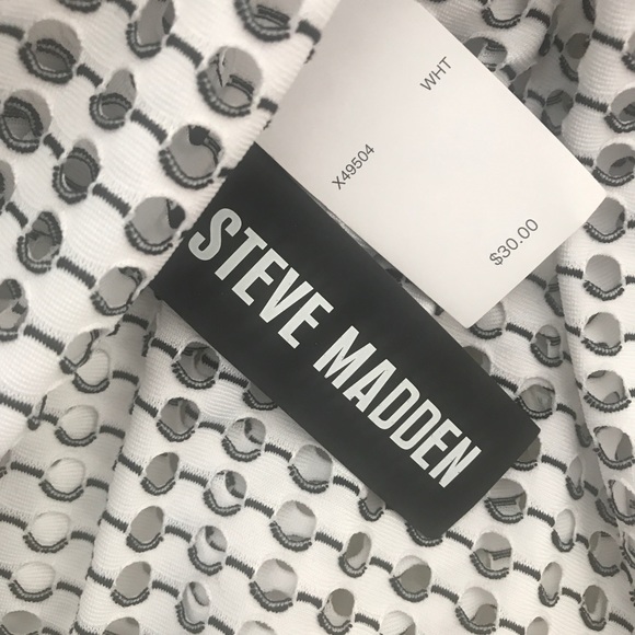 Steve Madden large Infinity scarf )🌹large scarf - Picture 3 of 6